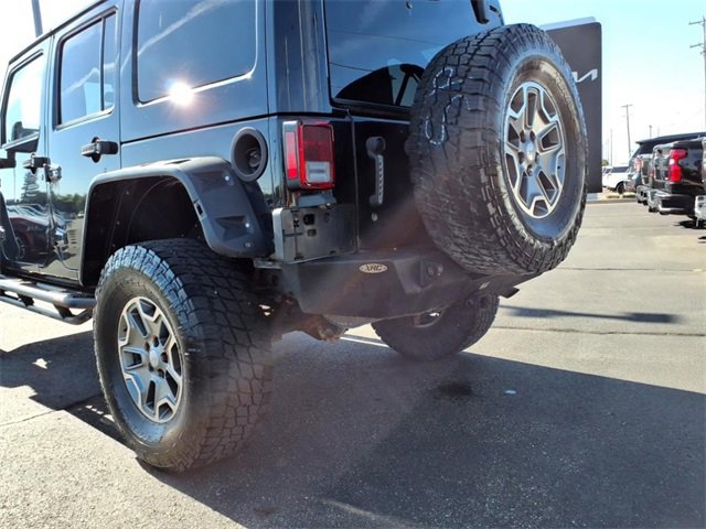 Used 2014 Jeep Wrangler Unlimited Rubicon w/ Connectivity Group image 9