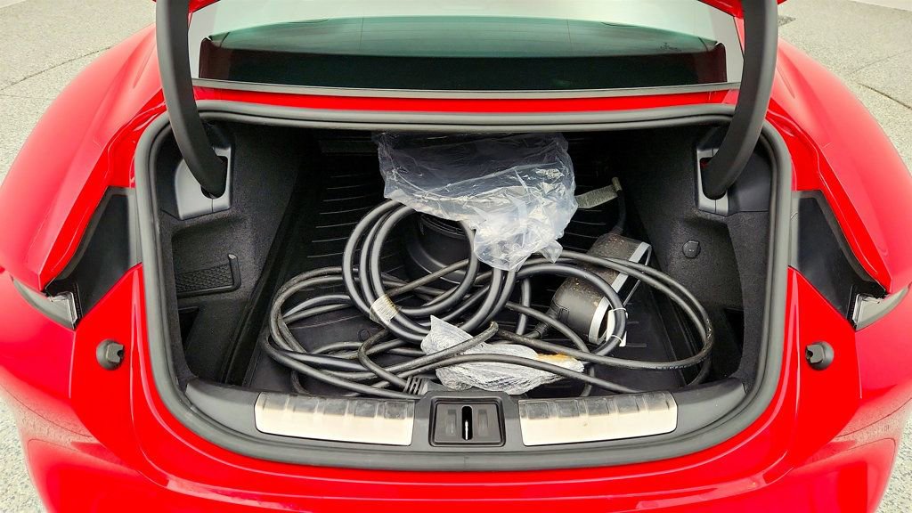 Used 2024 Porsche Taycan 4S image 27