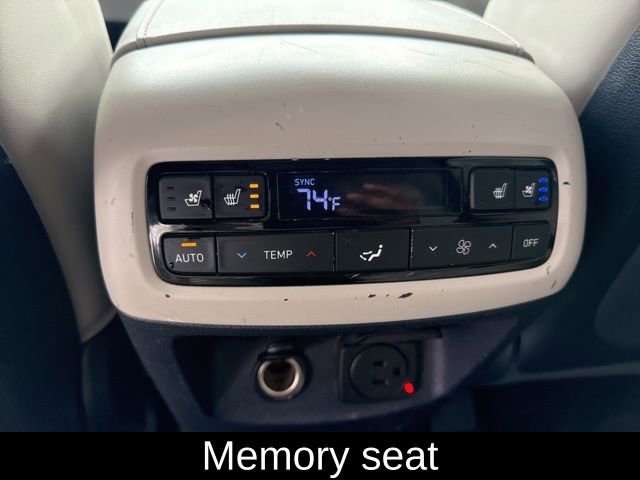 Used 2022 Hyundai Palisade Limited image 17