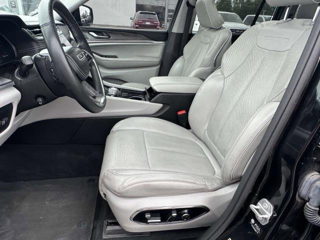 Used 2022 Jeep Grand Cherokee Overland image 20