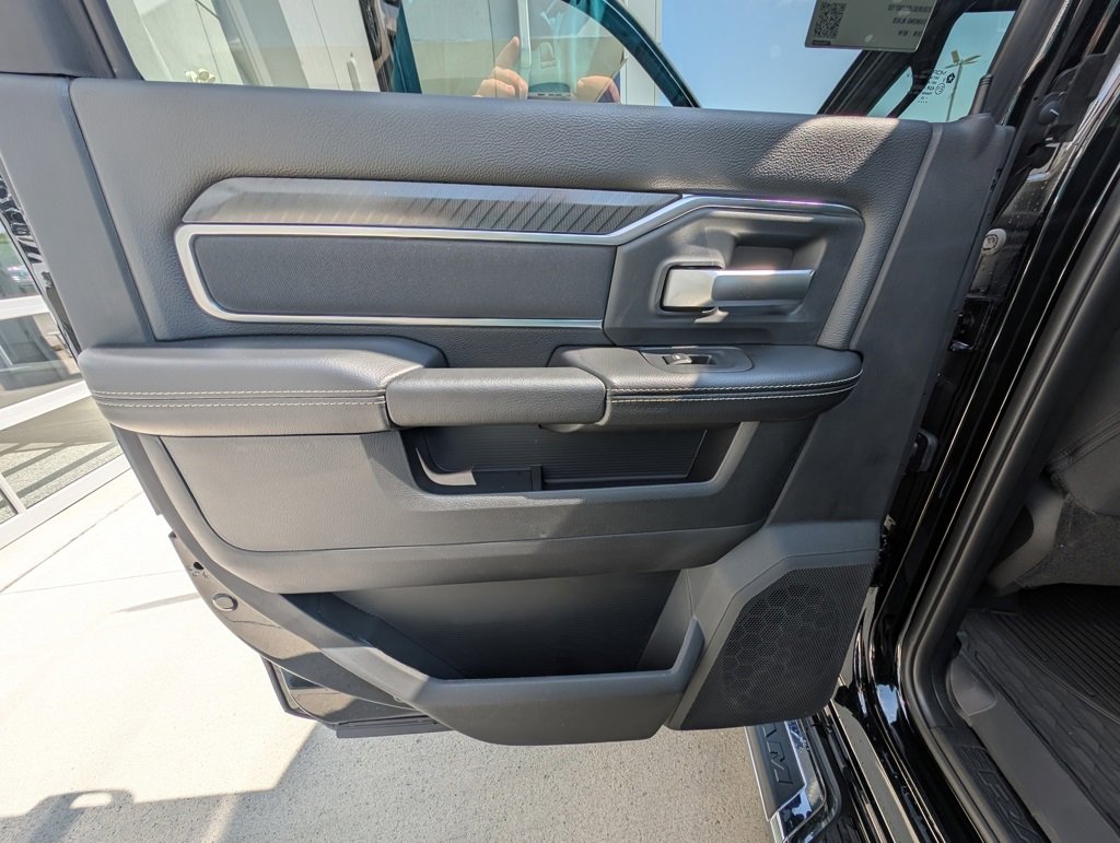 New 2025 RAM 2500 Big Horn image 41