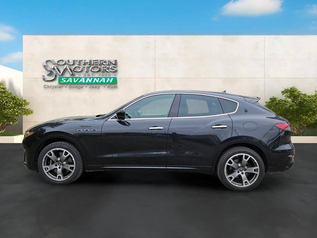 Used 2023 Maserati Levante Modena AWD/4WD image 2