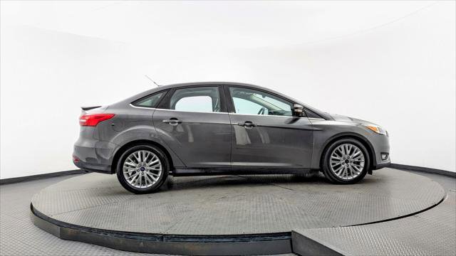 Used 2016 Ford Focus Titanium w/ Titanium Technology Package image 9
