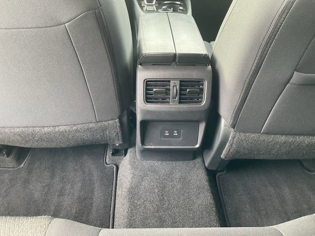 Used 2024 Nissan Rogue SV image 27