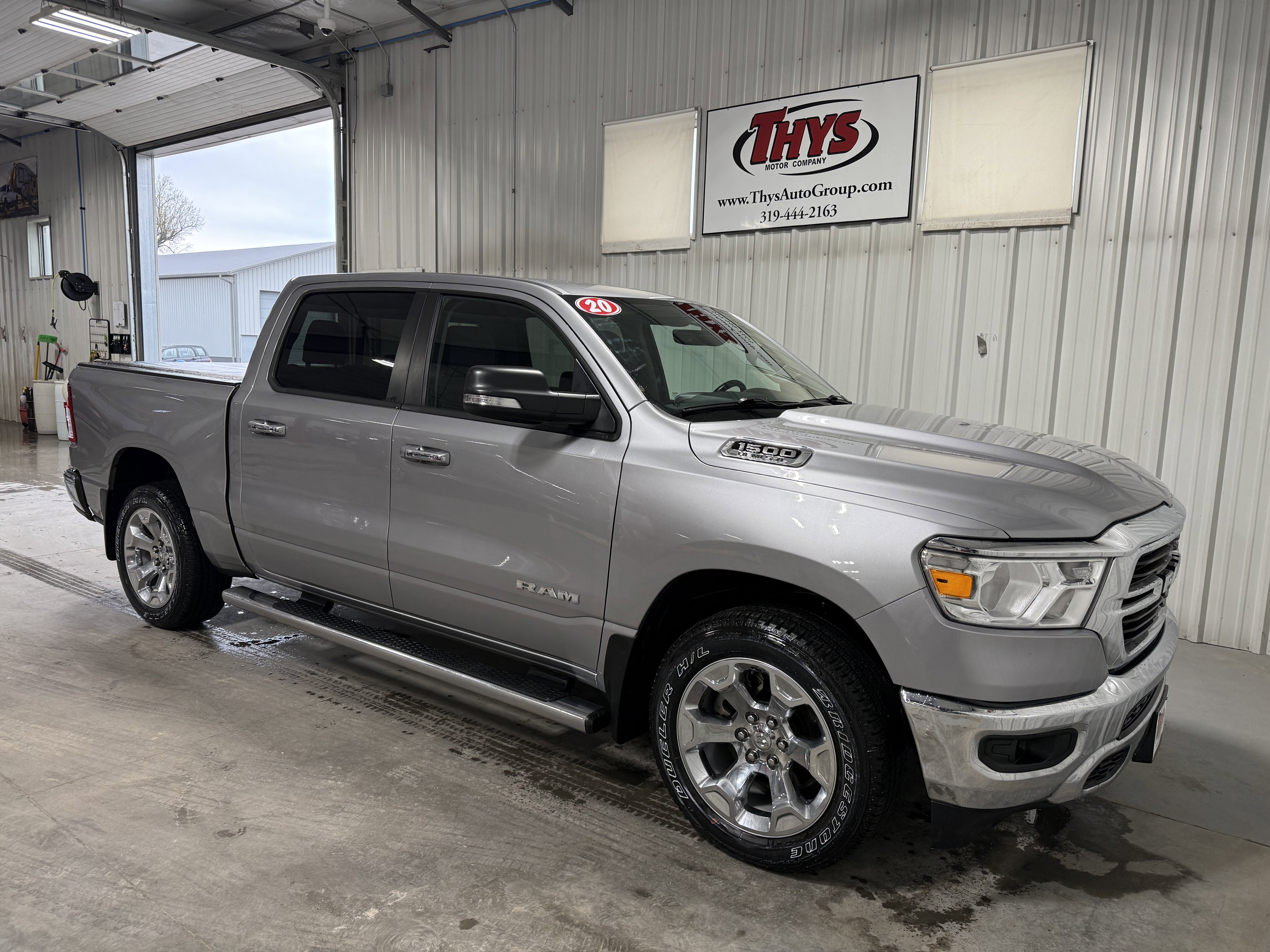Used 2020 RAM 1500 Big Horn AWD/4WD image 1