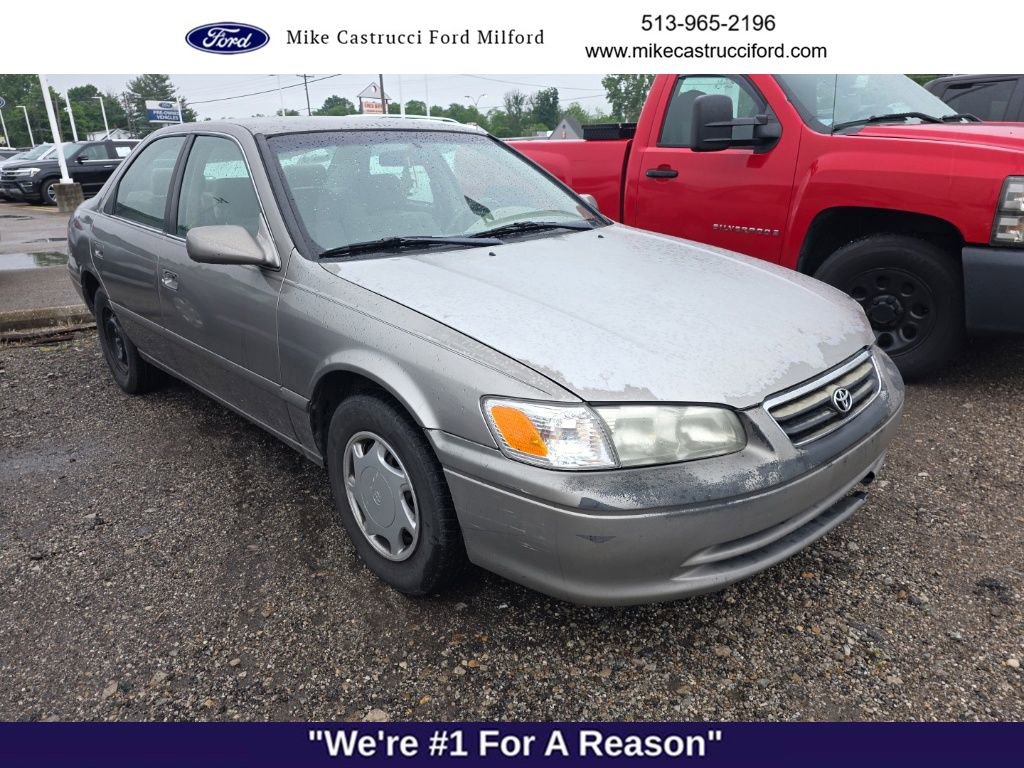 Used 2000 Toyota Camry CE FWD image 3