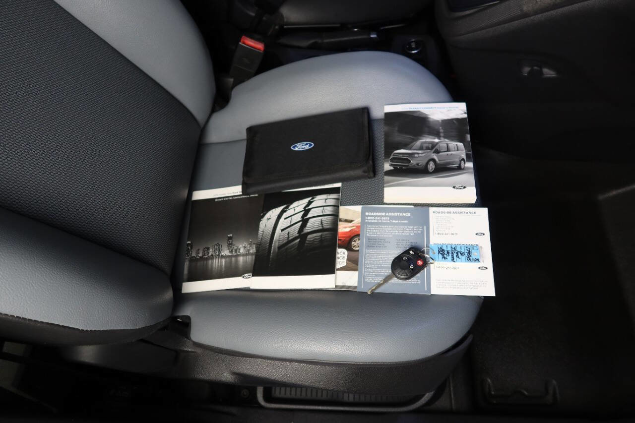 Used 2016 Ford Transit Connect XL image 30