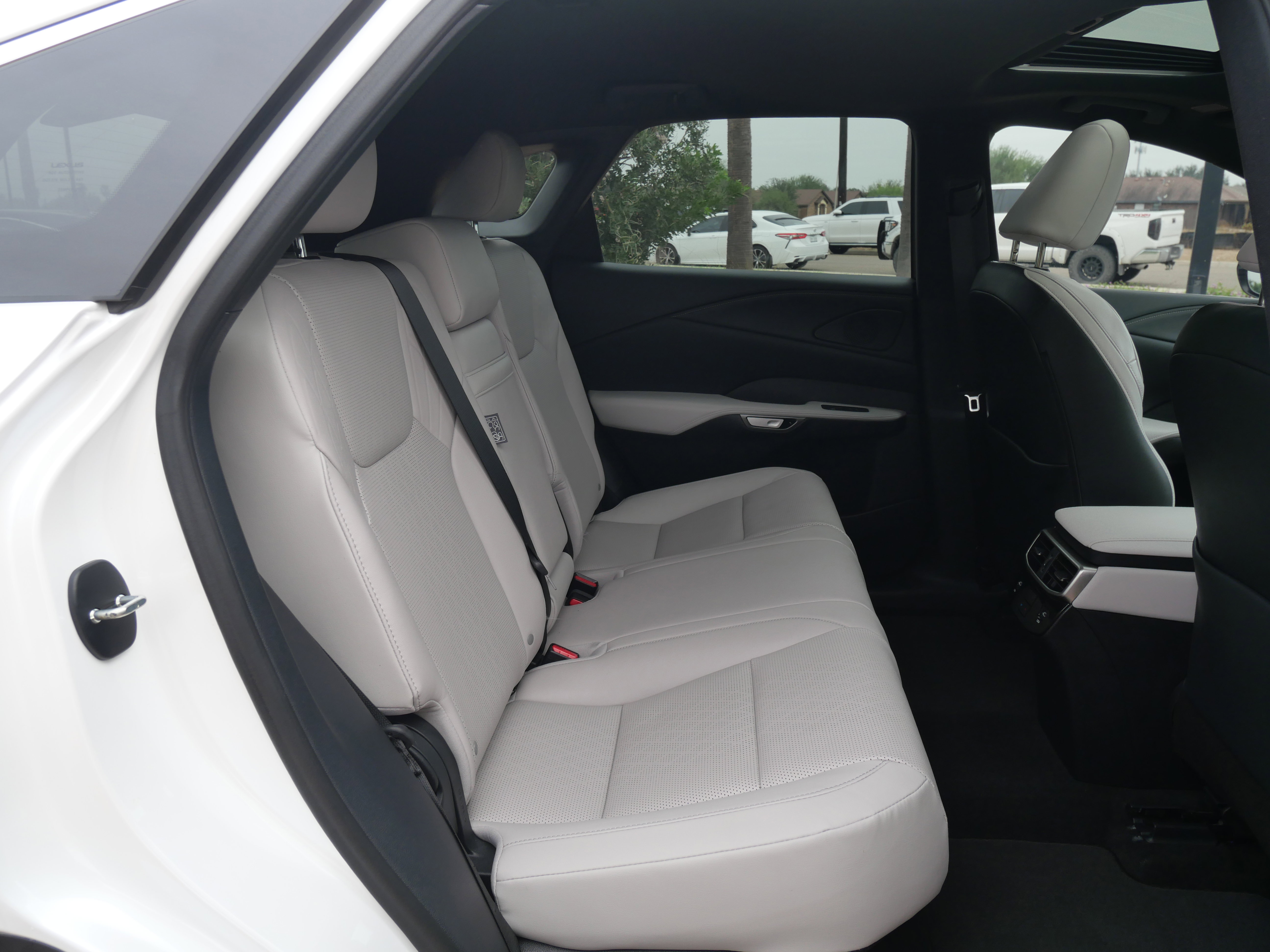 Certified 2024 Lexus RX 350 Premium Plus image 13