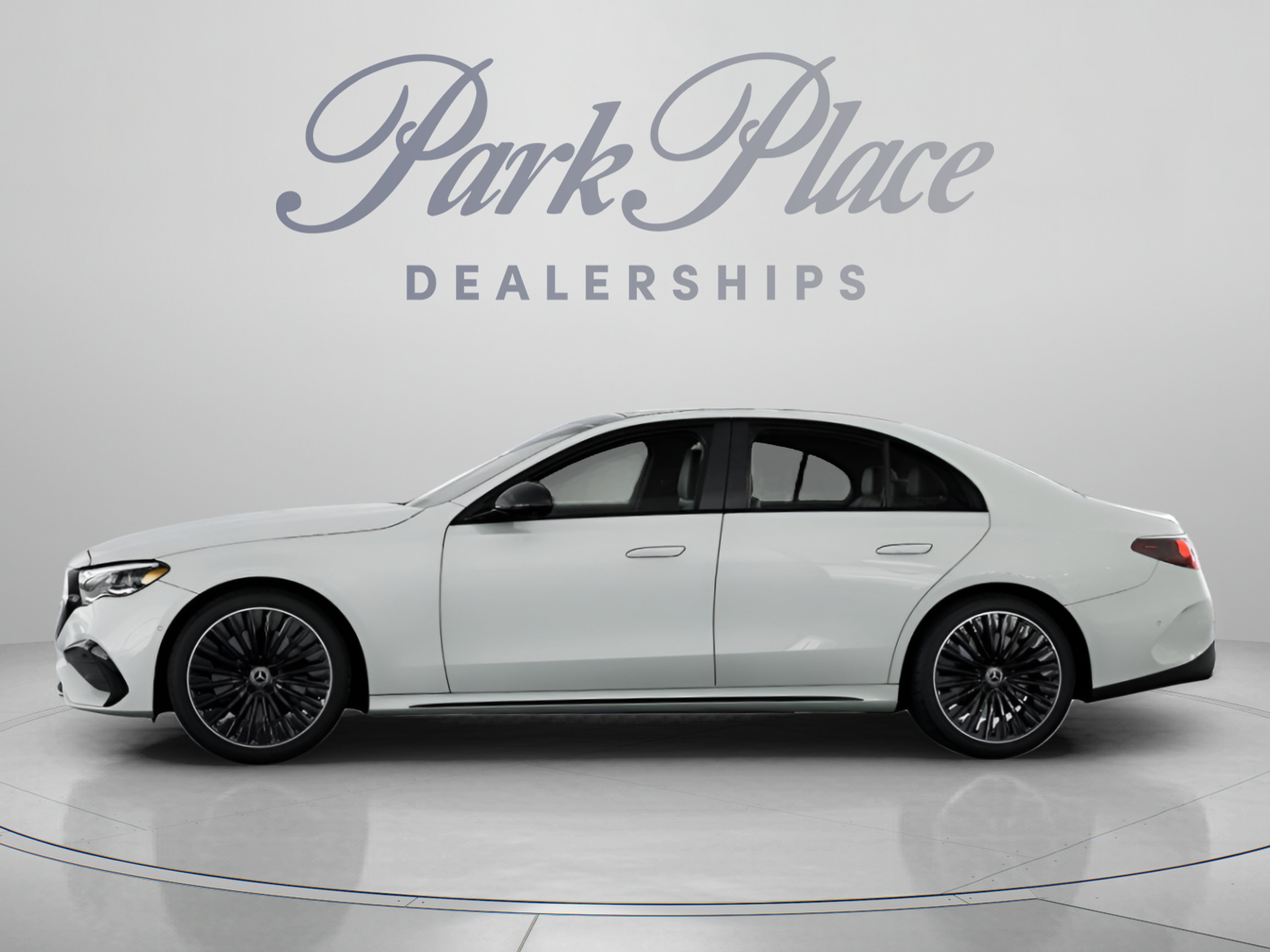 New 2026 Mercedes-Benz E 450 4MATIC Sedan image 5