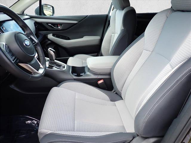 Certified 2025 Subaru Outback Premium AWD/4WD image 13