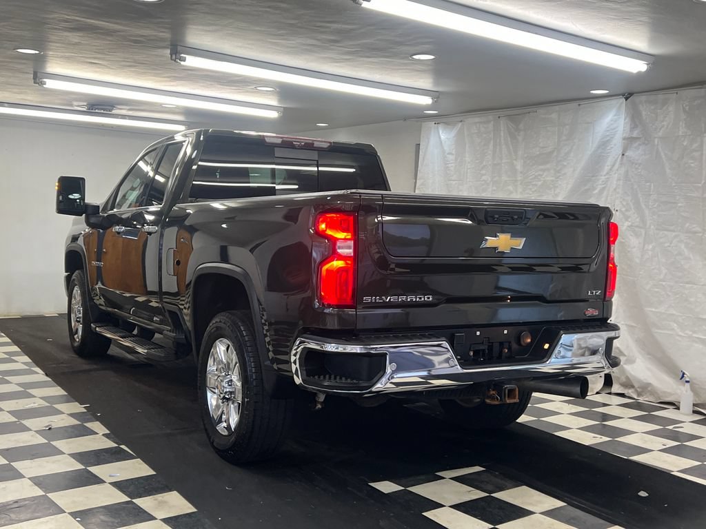 Used 2022 Chevrolet Silverado 2500 LTZ AWD/4WD image 15