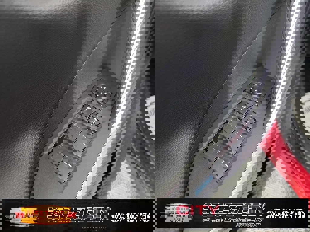 Used 2024 Toyota RAV4 XSE image 12