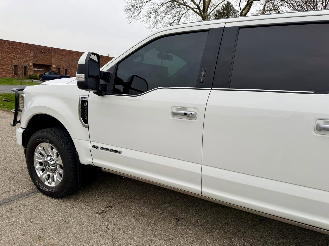 Used 2022 Ford F350 Limited image 16