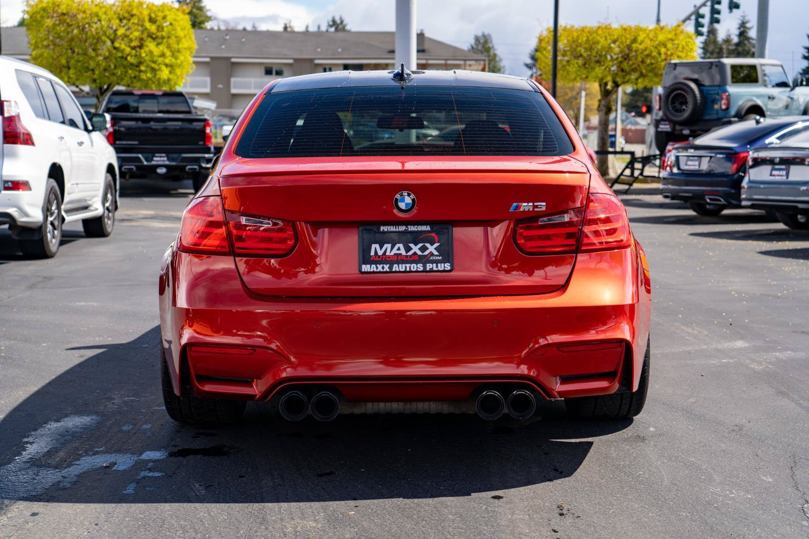 Used 2015 BMW M3 RWD image 11