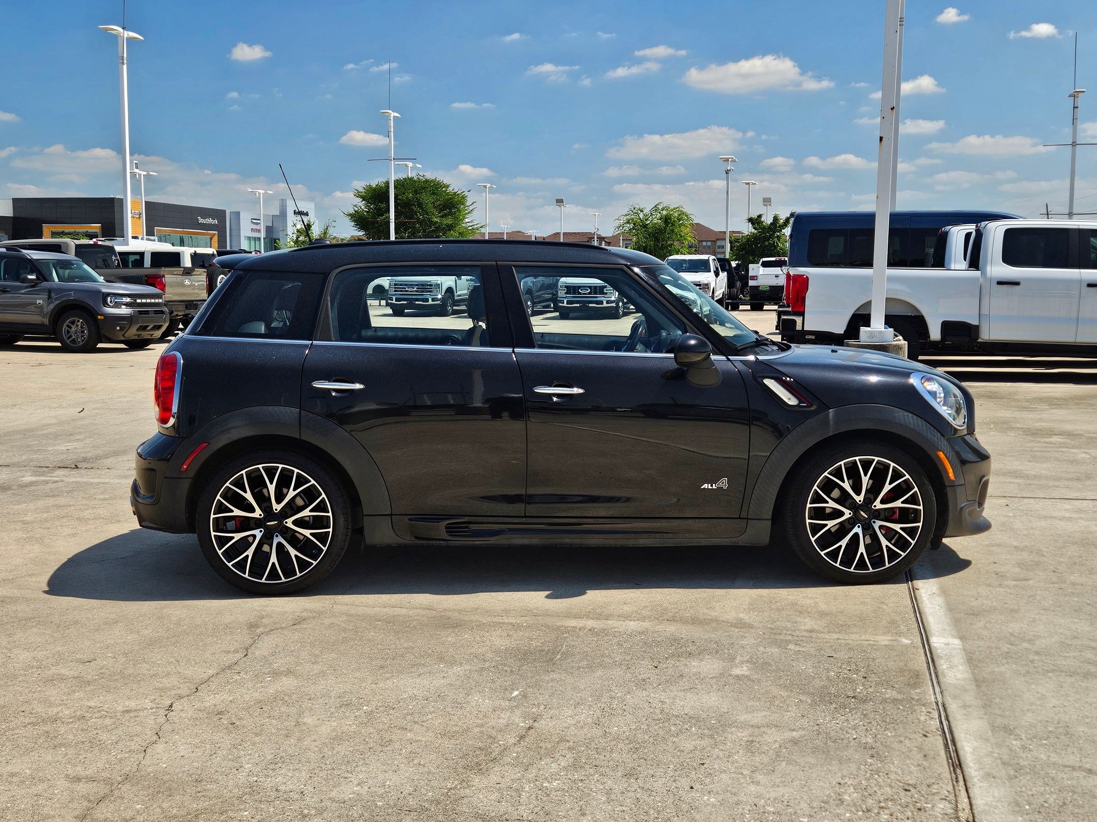 Used 2015 MINI Cooper Countryman John Cooper Works AWD/4WD image 2