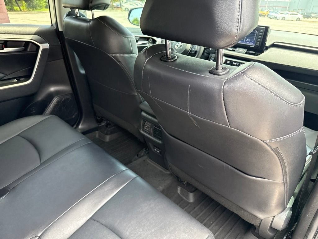 Used 2022 Toyota RAV4 XLE Premium AWD/4WD image 14