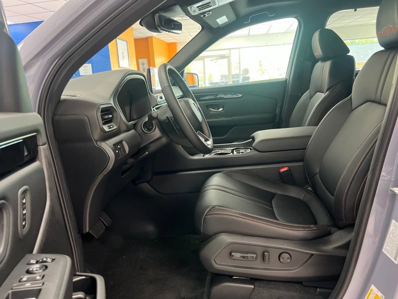 New 2026 Honda Pilot TrailSport image 17