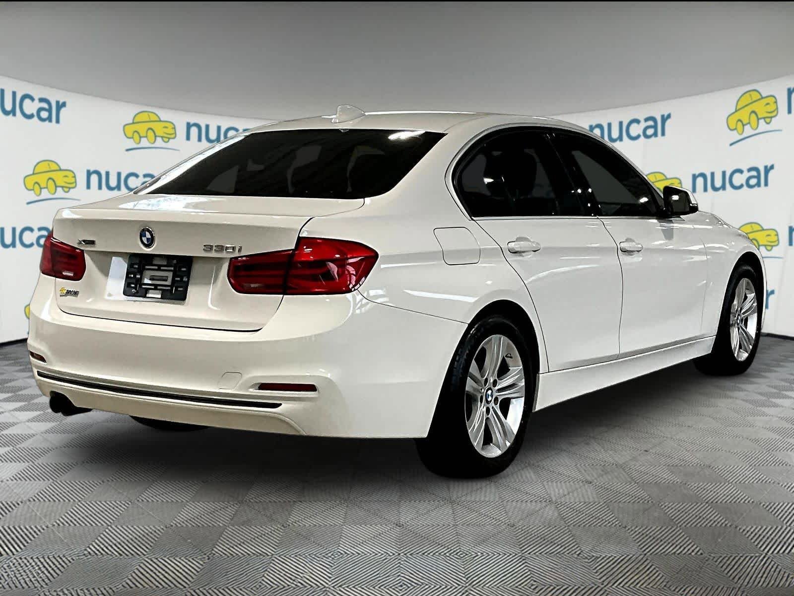 Used 2018 BMW 330i xDrive Sedan w/ Convenience Package AWD/4WD image 6