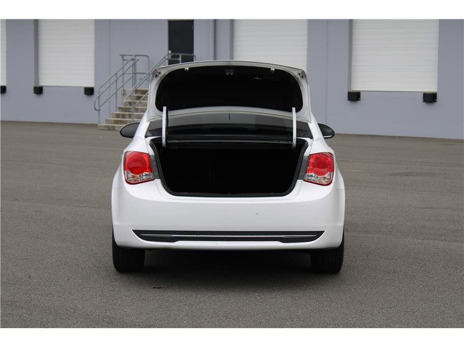 Used 2016 Chevrolet Cruze LT w/ RS Package image 31