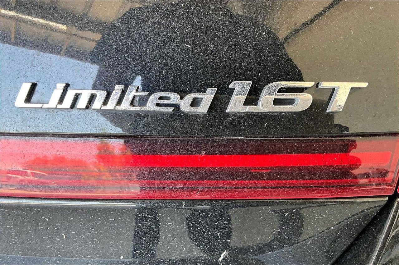 Used 2022 Hyundai Sonata Limited FWD image 6