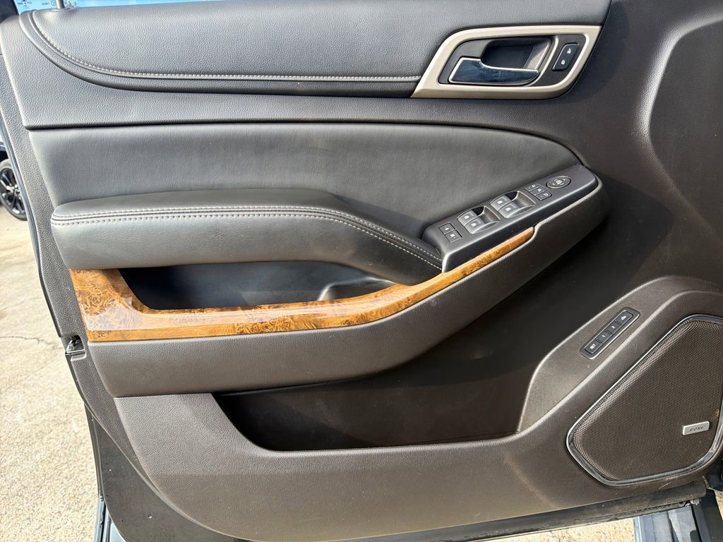 Used 2015 GMC Yukon Denali w/ Premium Package image 12