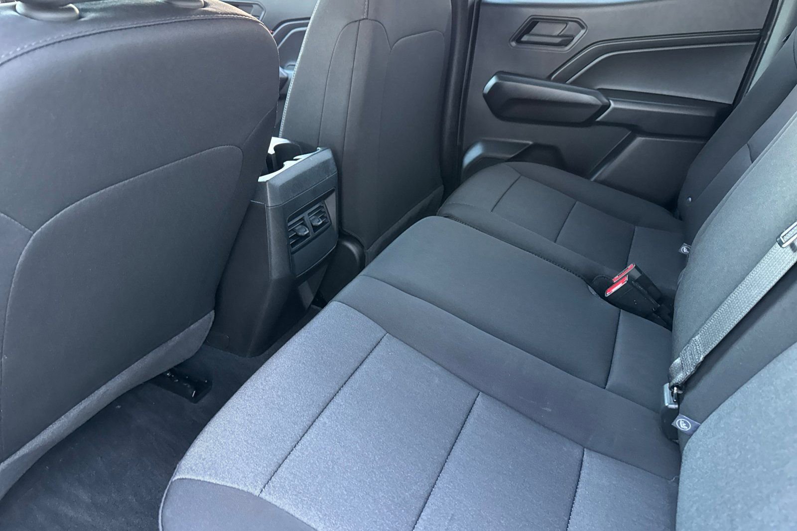 Used 2026 Chevrolet Colorado W/T w/ WT Convenience Package II image 15