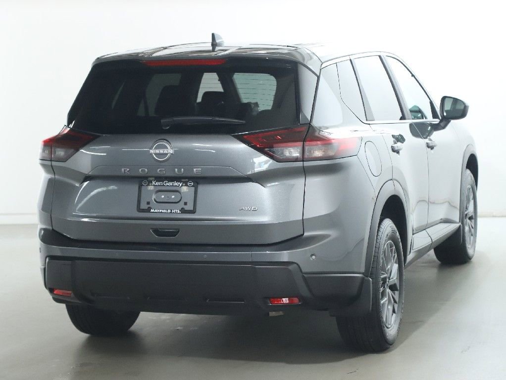 Certified 2026 Nissan Rogue S image 46