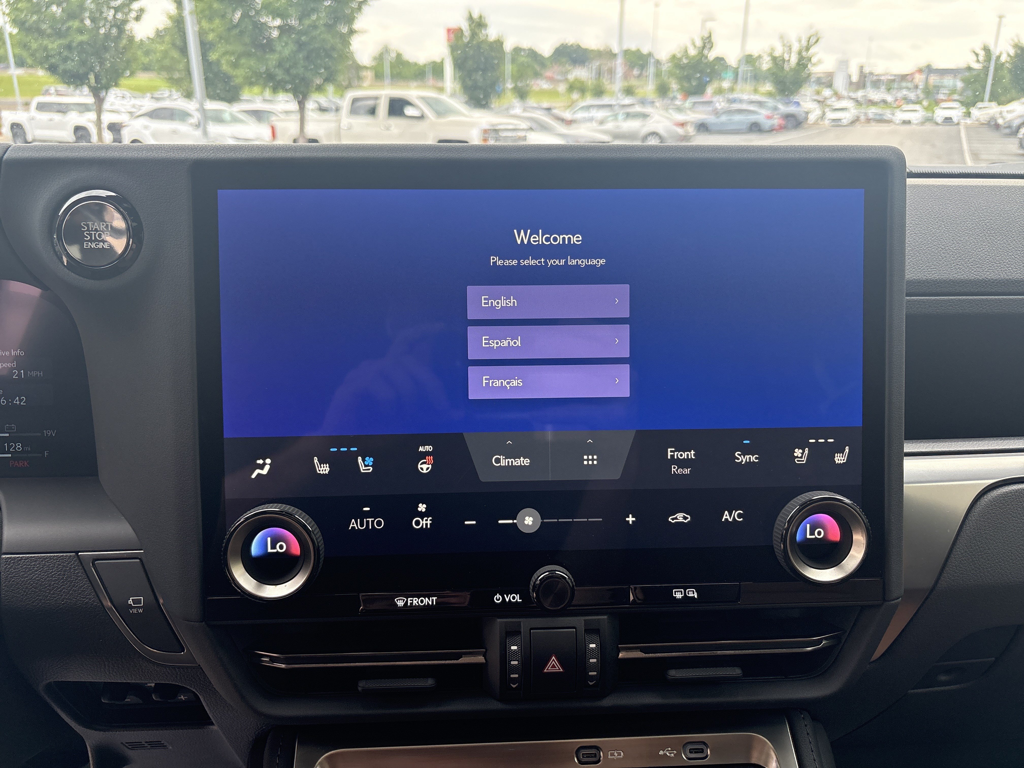Certified 2025 Lexus GX 550 w/ Accessory Package (2T) AWD/4WD image 24