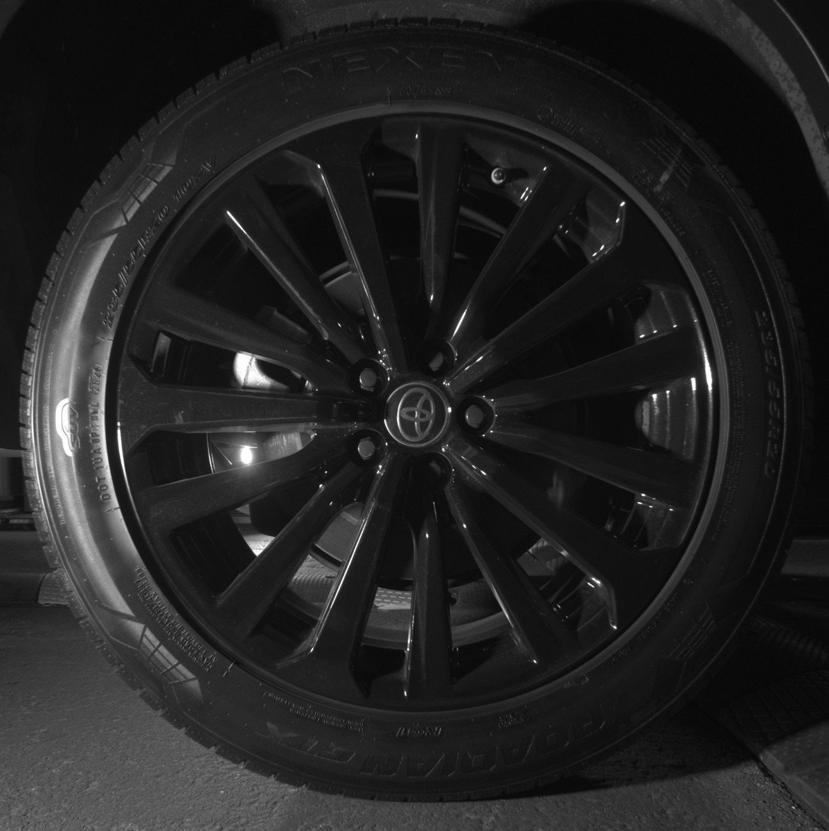 Used 2025 Toyota Highlander XSE image 15