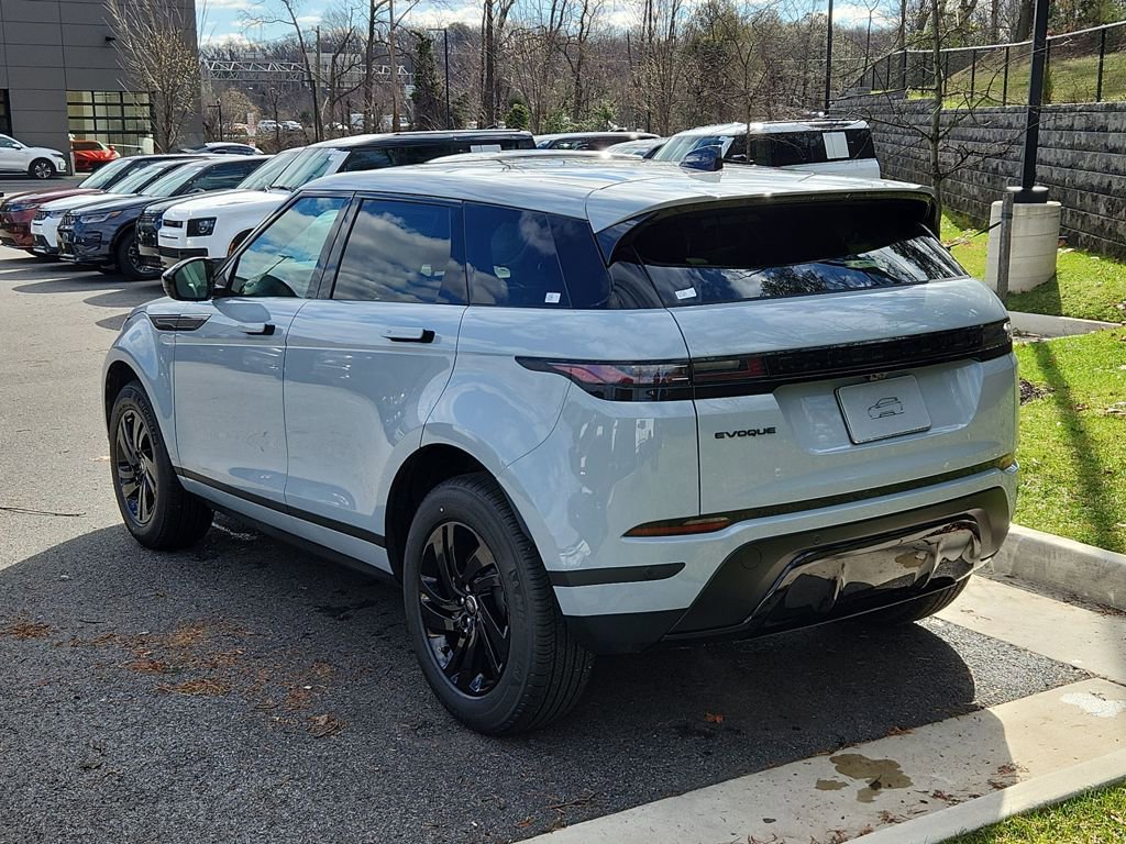 New 2026 Land Rover Range Rover Evoque S AWD/4WD image 12