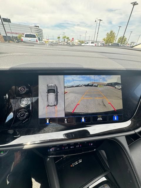 Used 2023 Buick Envision Avenir AWD/4WD image 11