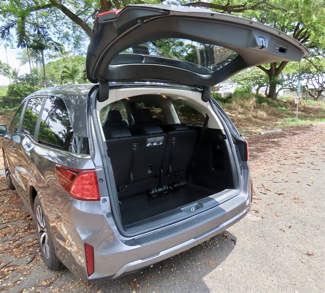 Used 2026 Honda Odyssey EX-L image 9