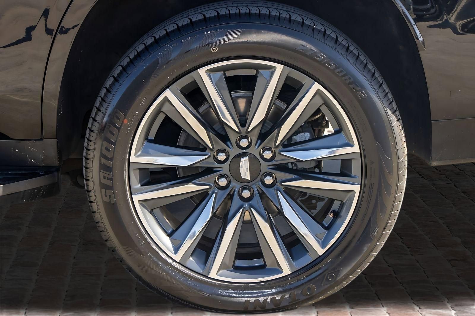 Used 2023 Cadillac Escalade Sport AWD/4WD image 42