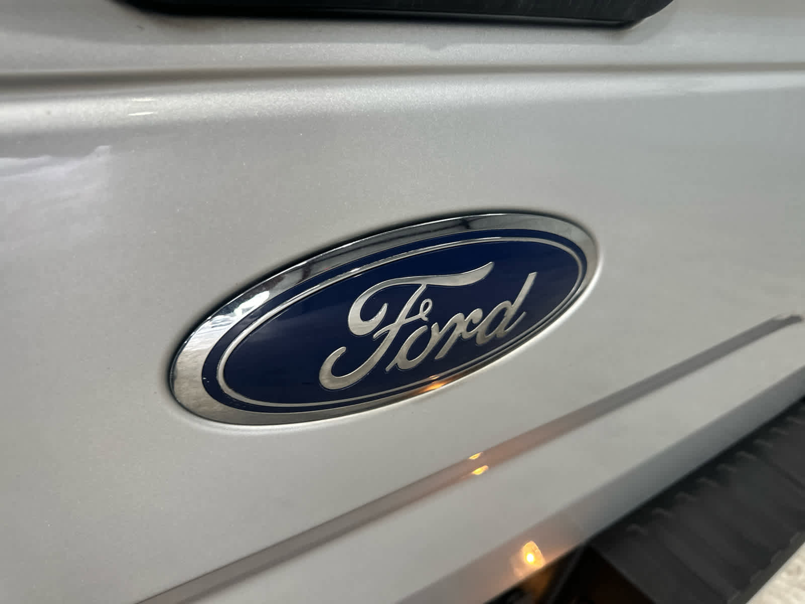 Used 2015 Ford F150 XLT w/ Equipment Group 302A Luxury RWD image 15
