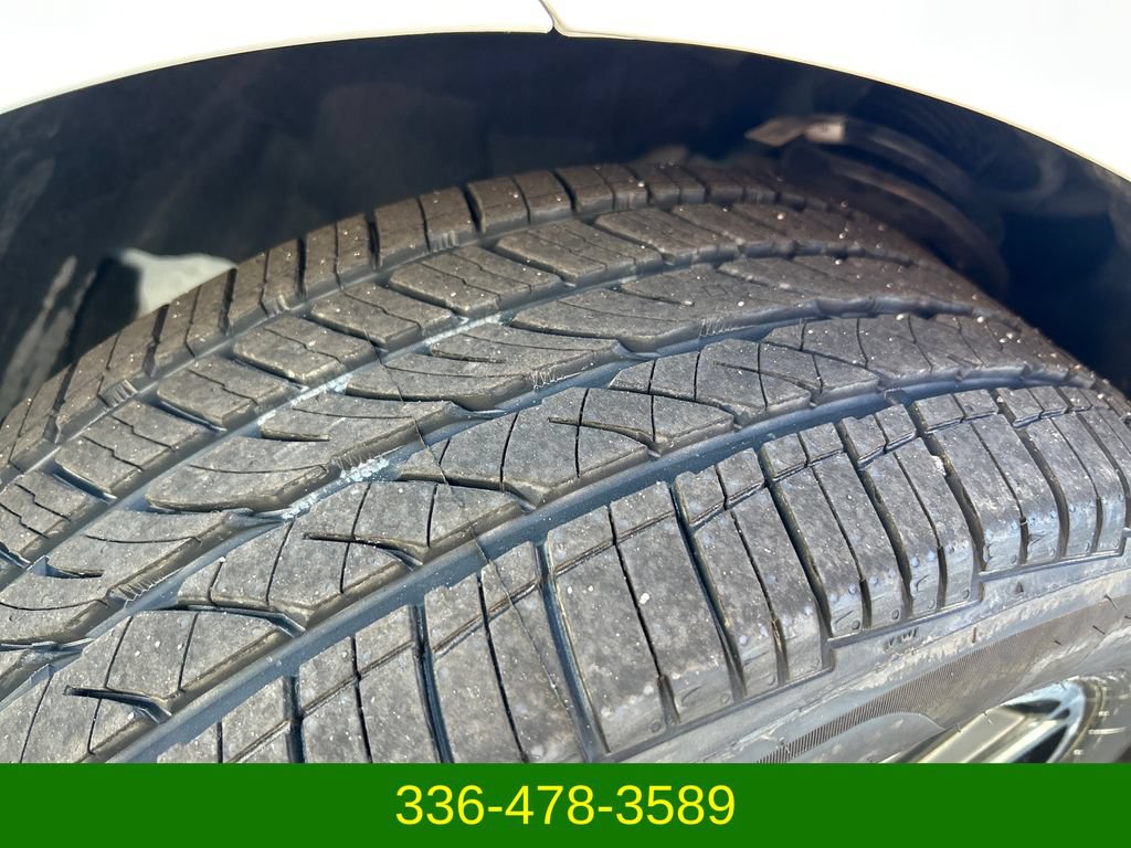 Used 2025 Ford Mustang Premium RWD image 26