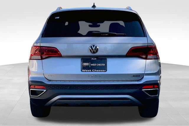 Used 2023 Volkswagen Taos SEL image 4