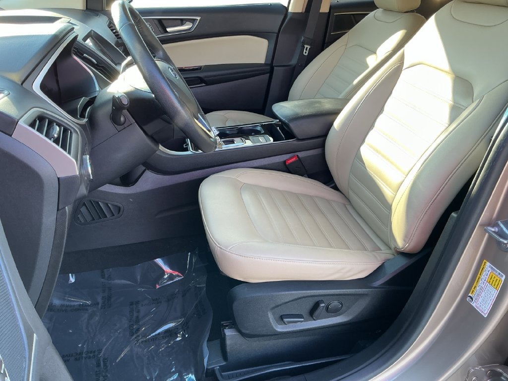 Used 2020 Ford Edge SEL w/ Convenience Package FWD image 24