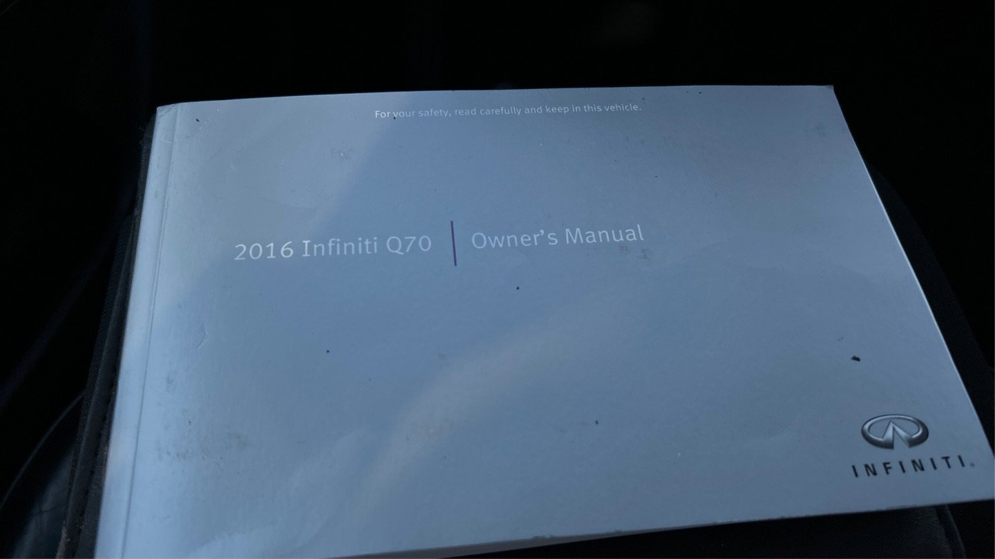 Used 2016 INFINITI Q70 L 3.7 w/ Deluxe Touring Package image 37