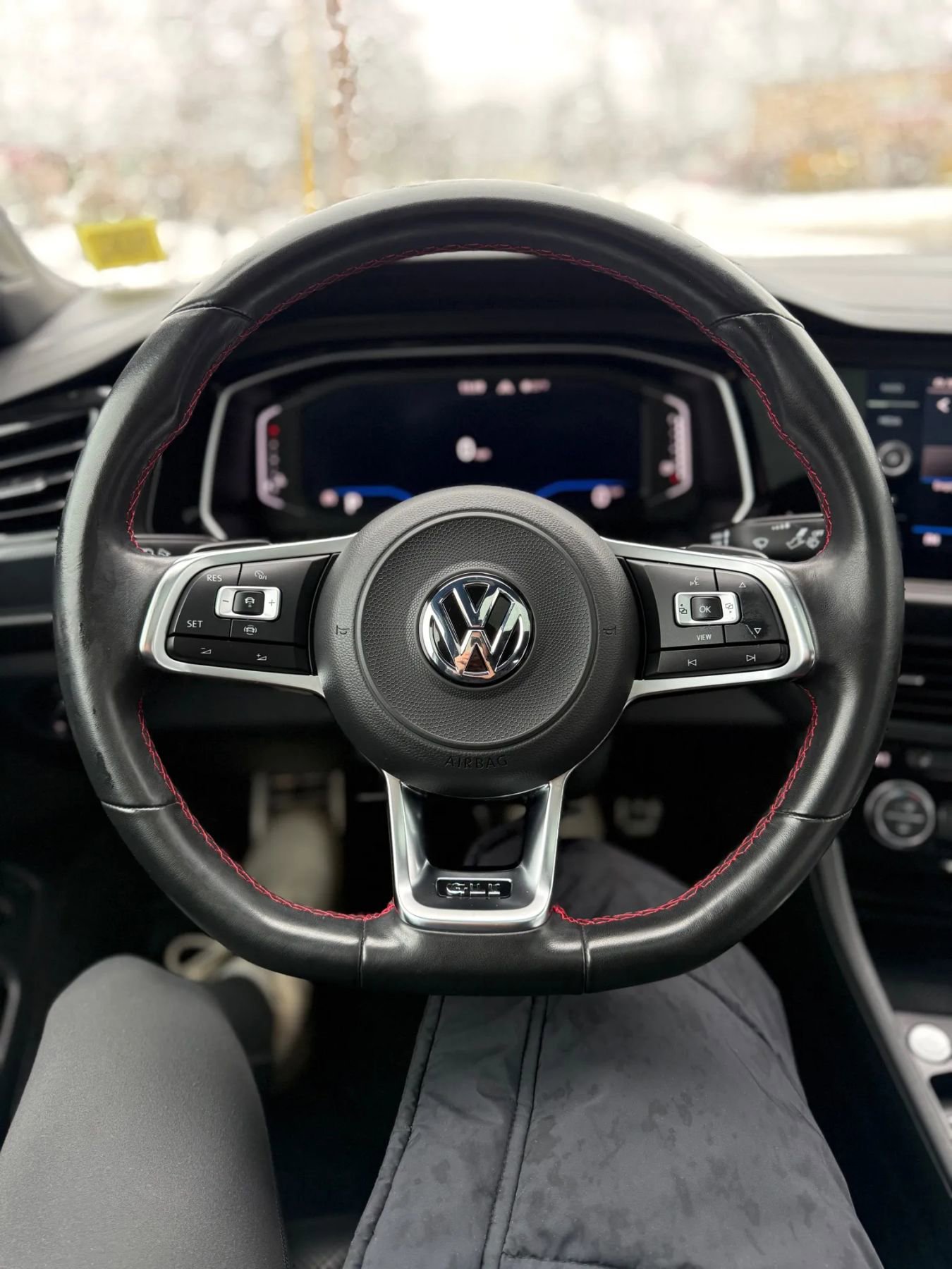 Used 2021 Volkswagen Jetta GLI Autobahn image 23