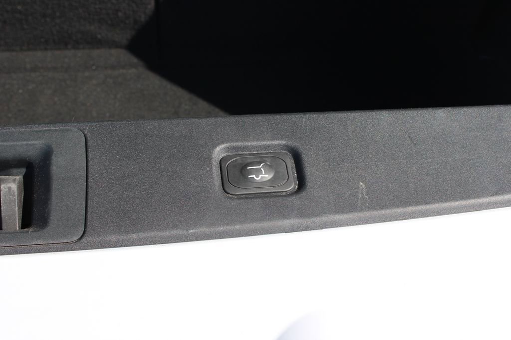 Used 2025 Ford Expedition Platinum image 16