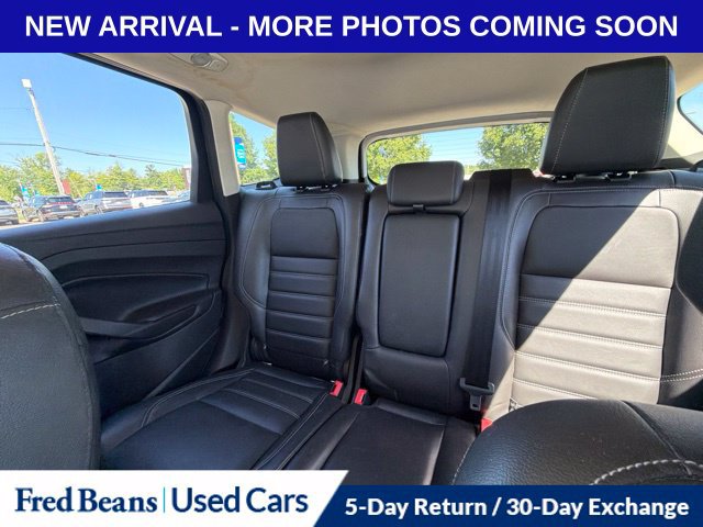 Used 2017 Ford Escape Titanium AWD/4WD image 4