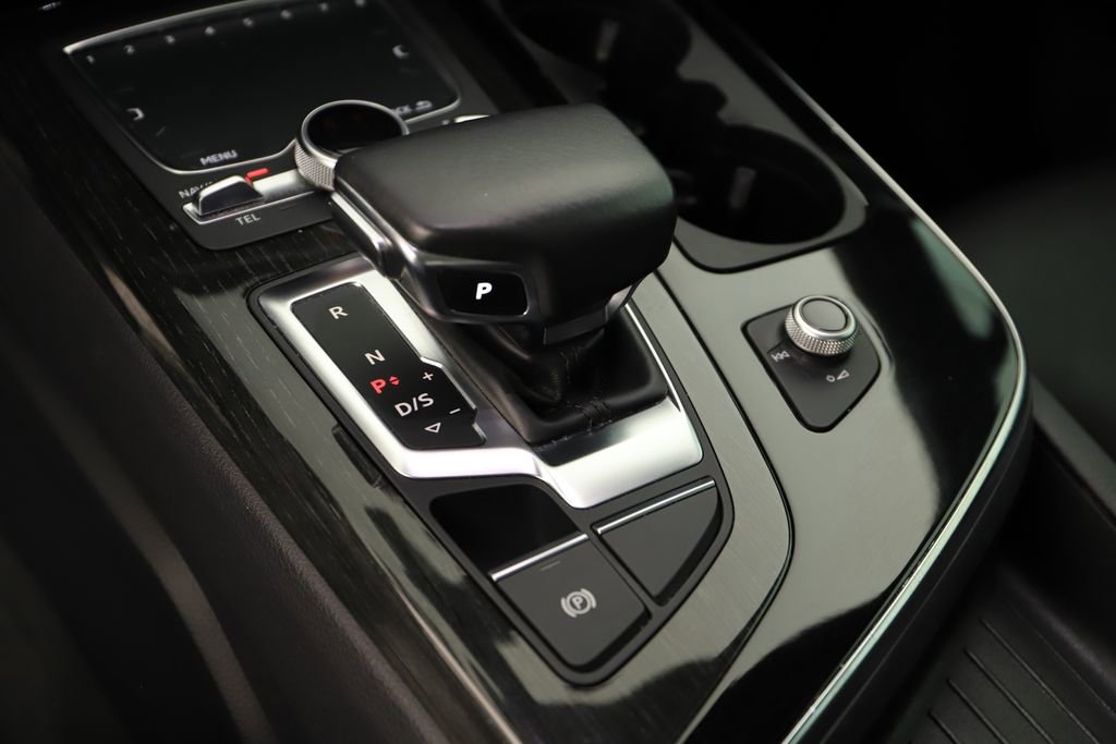 Used 2018 Audi Q7 3.0T Premium Plus w/ Premium Plus Package image 28