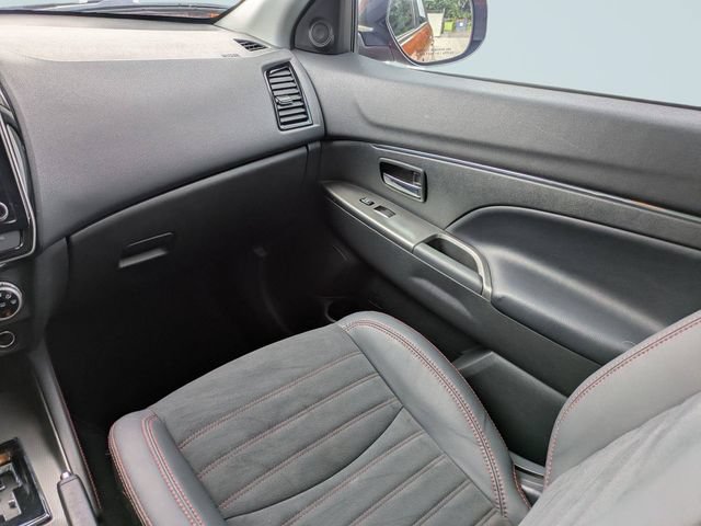Used 2022 Mitsubishi Outlander Sport SE AWD/4WD image 18