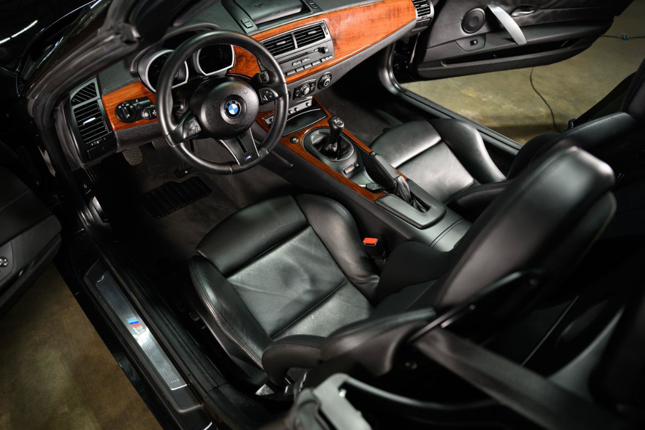 Used 2007 BMW M Roadster RWD image 25