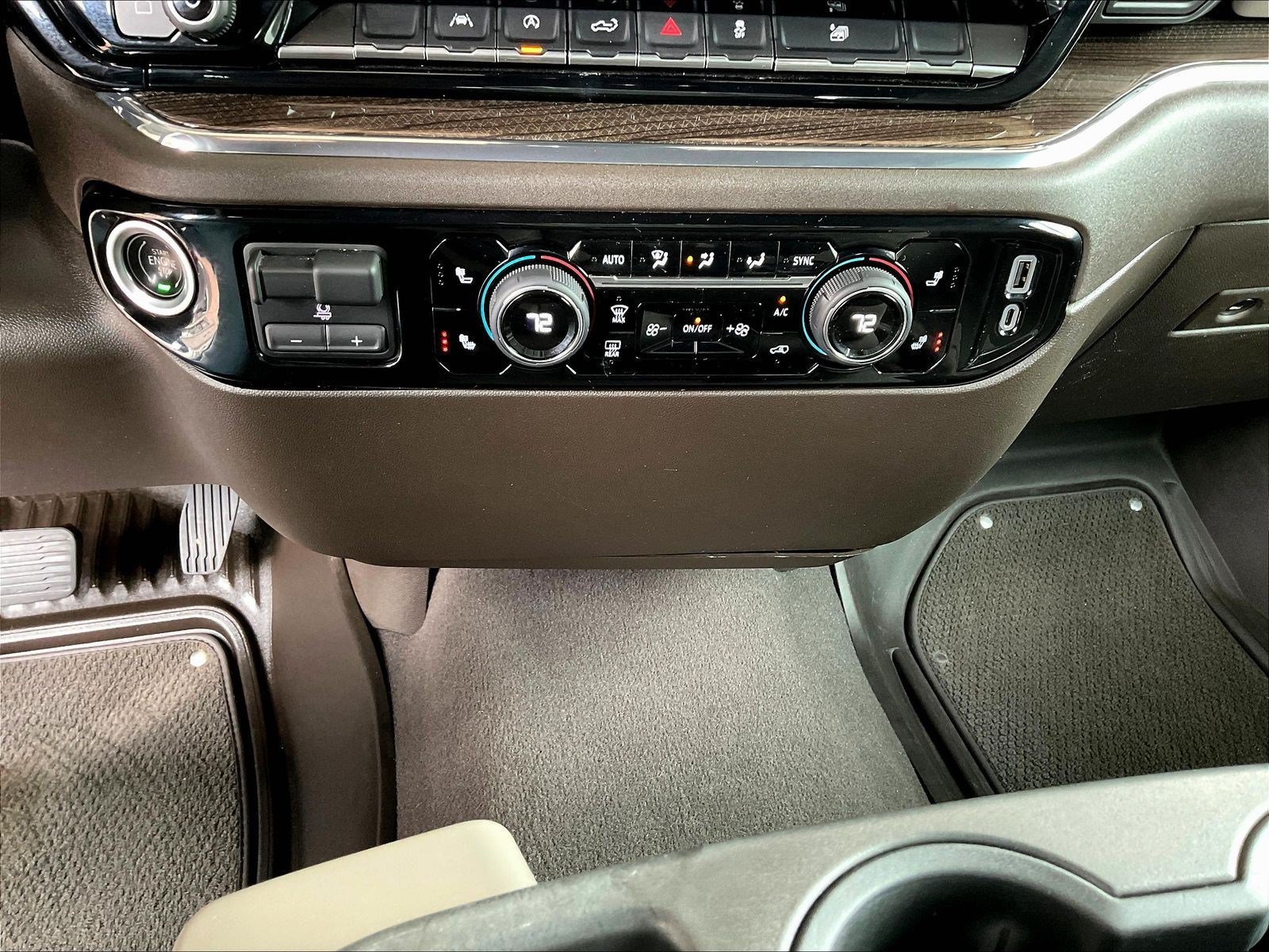 Used 2023 Chevrolet Silverado 1500 LT w/ Protection Package AWD/4WD image 16