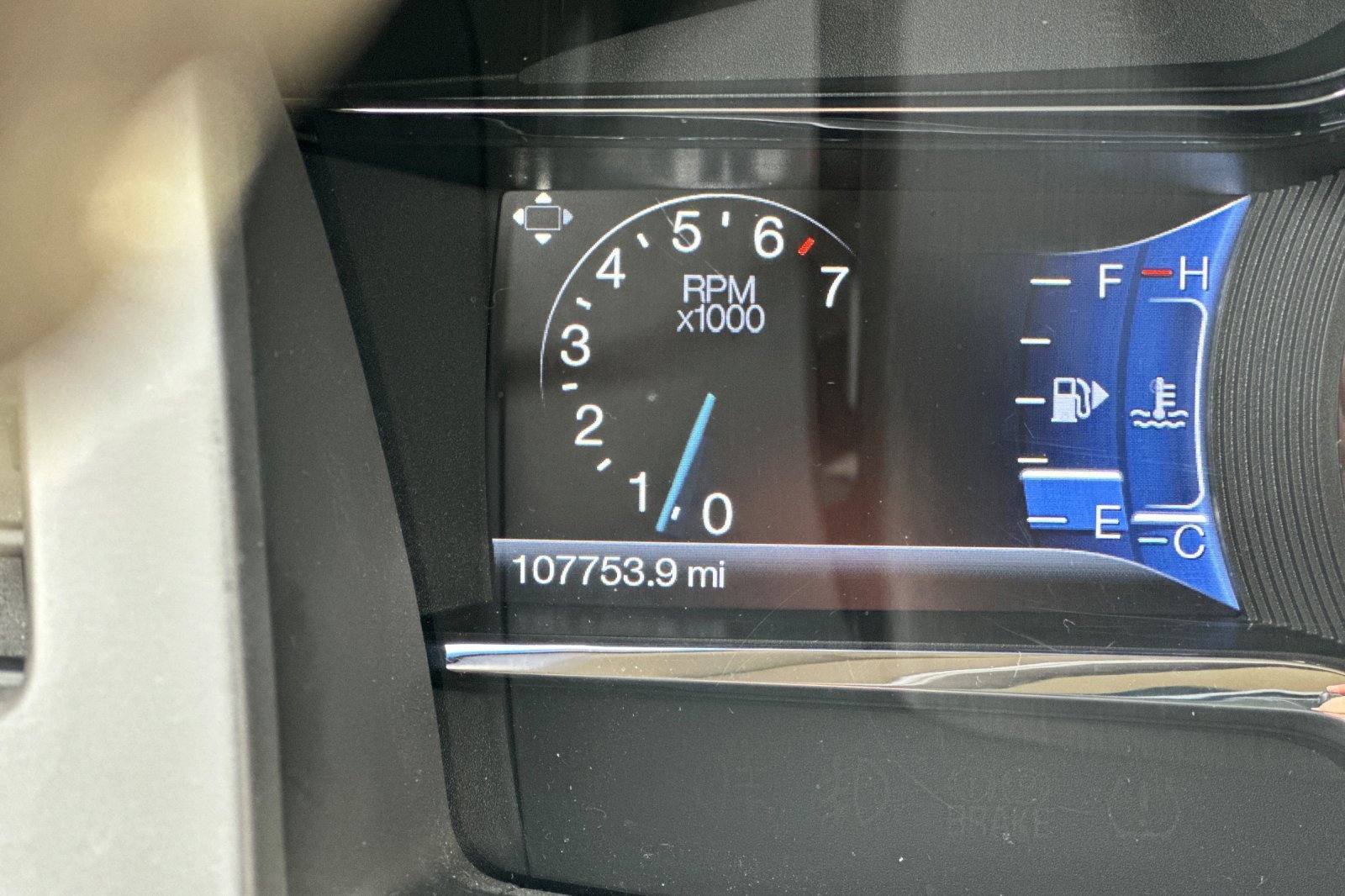 Used 2014 Lincoln MKS w/ Equipment Group 101A image 40