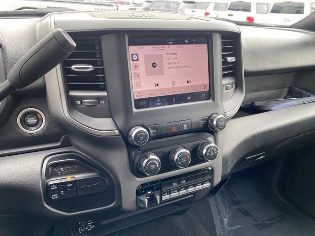 Used 2024 RAM 2500 Tradesman w/ Chrome Appearance Group image 12