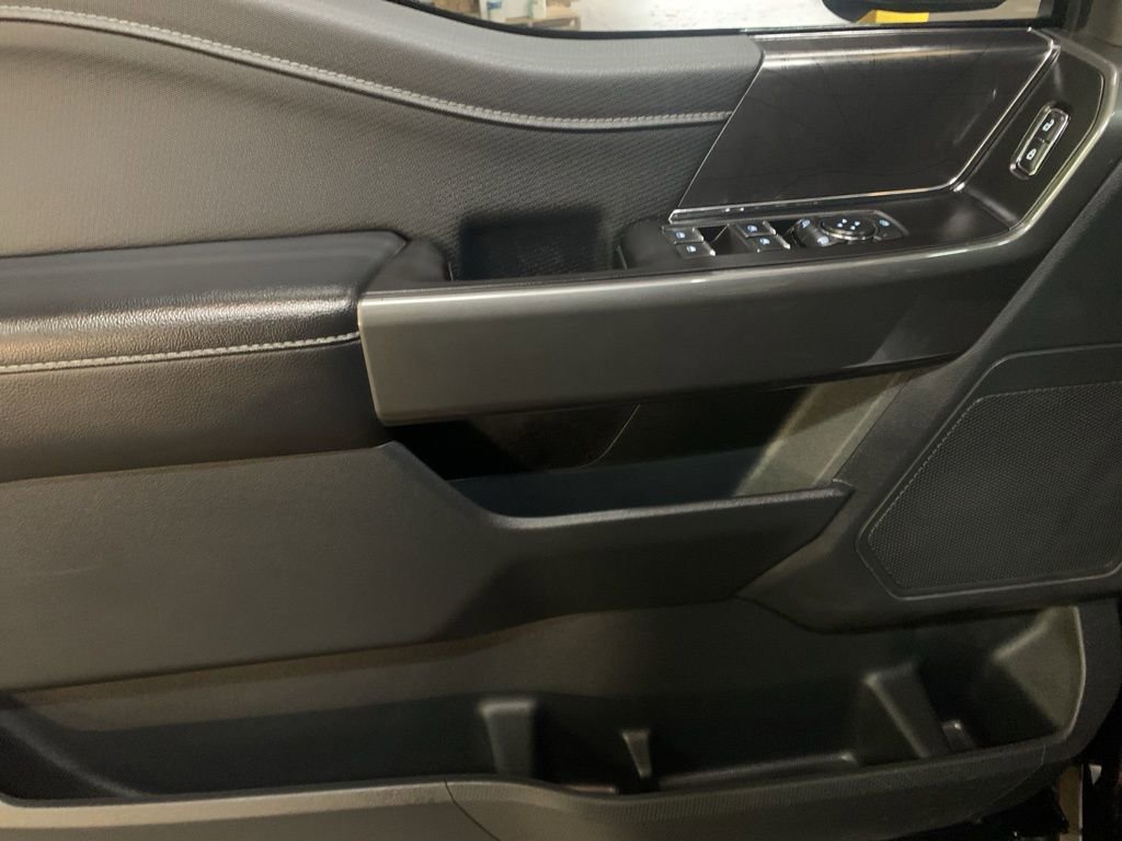 Used 2022 Ford F150 XLT w/ Equipment Group 302A High image 11