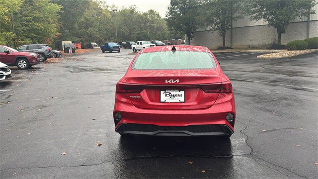 Used 2024 Kia Forte LXS image 31