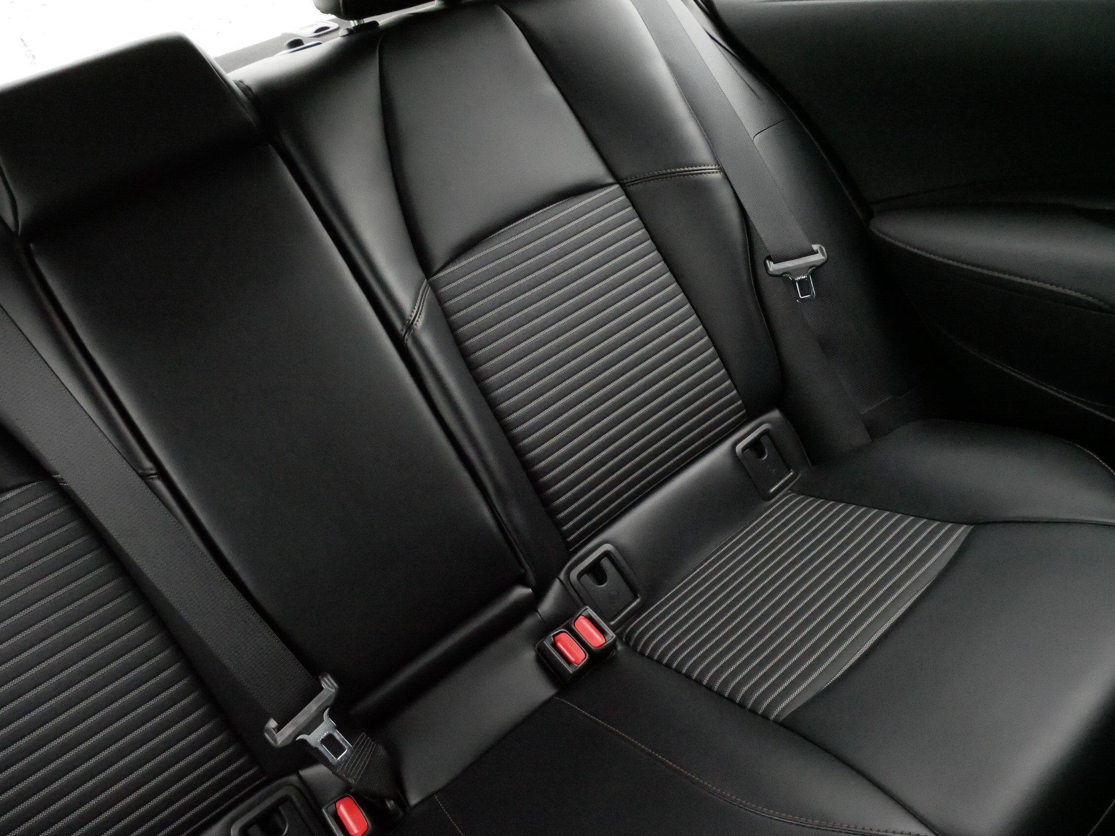 Certified 2022 Toyota Corolla XSE w/ Carpet Mat Package (TMS) FWD image 14